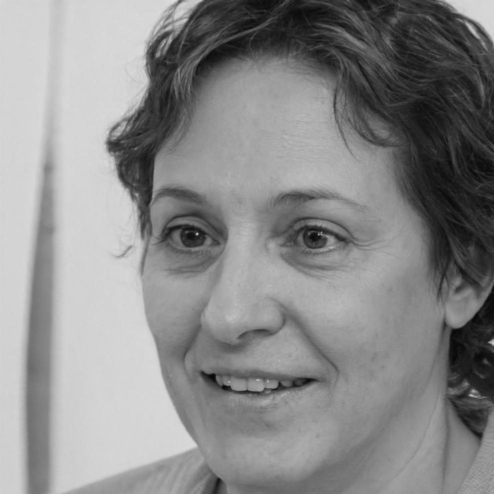 Elena Popescu - Consultant fiscal